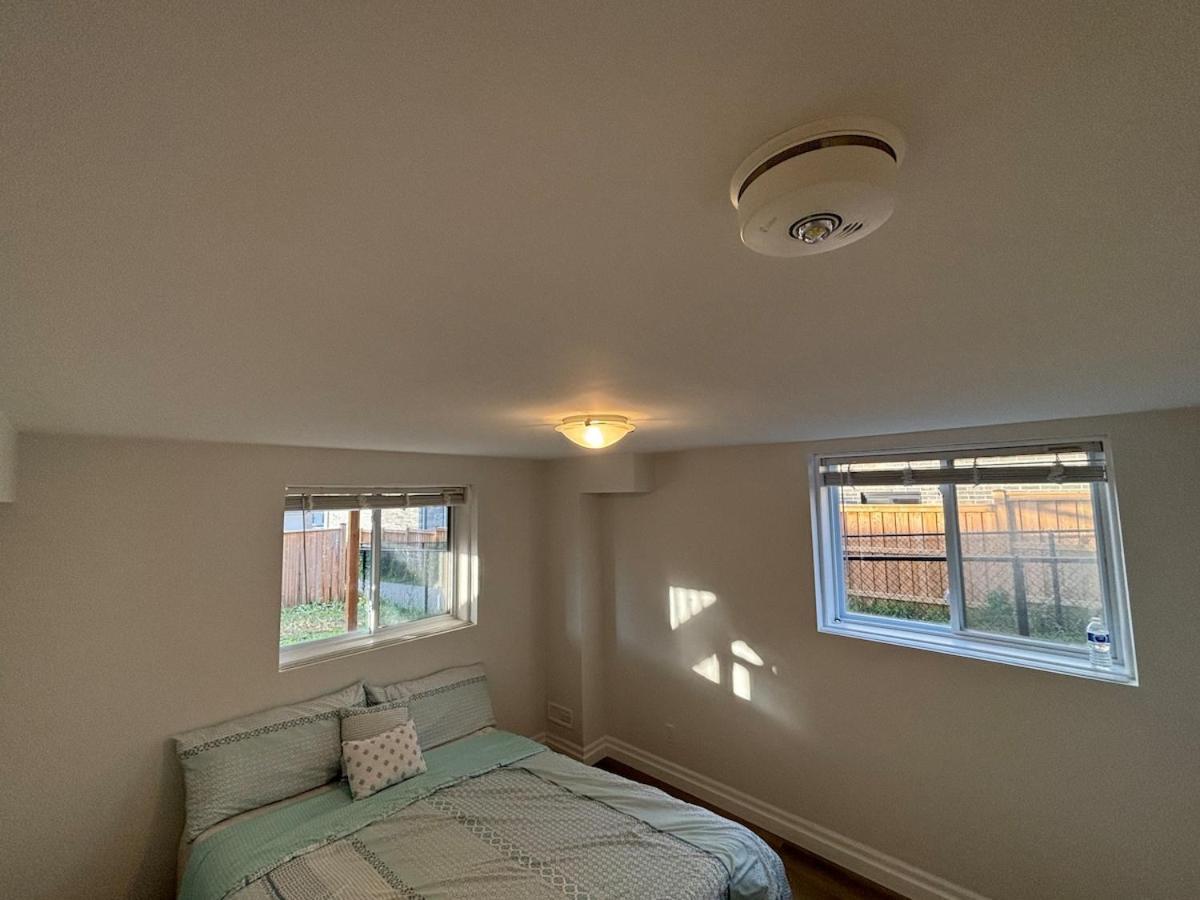 ווטרלו One-Bedroom Unit At Vista Hill מראה חיצוני תמונה