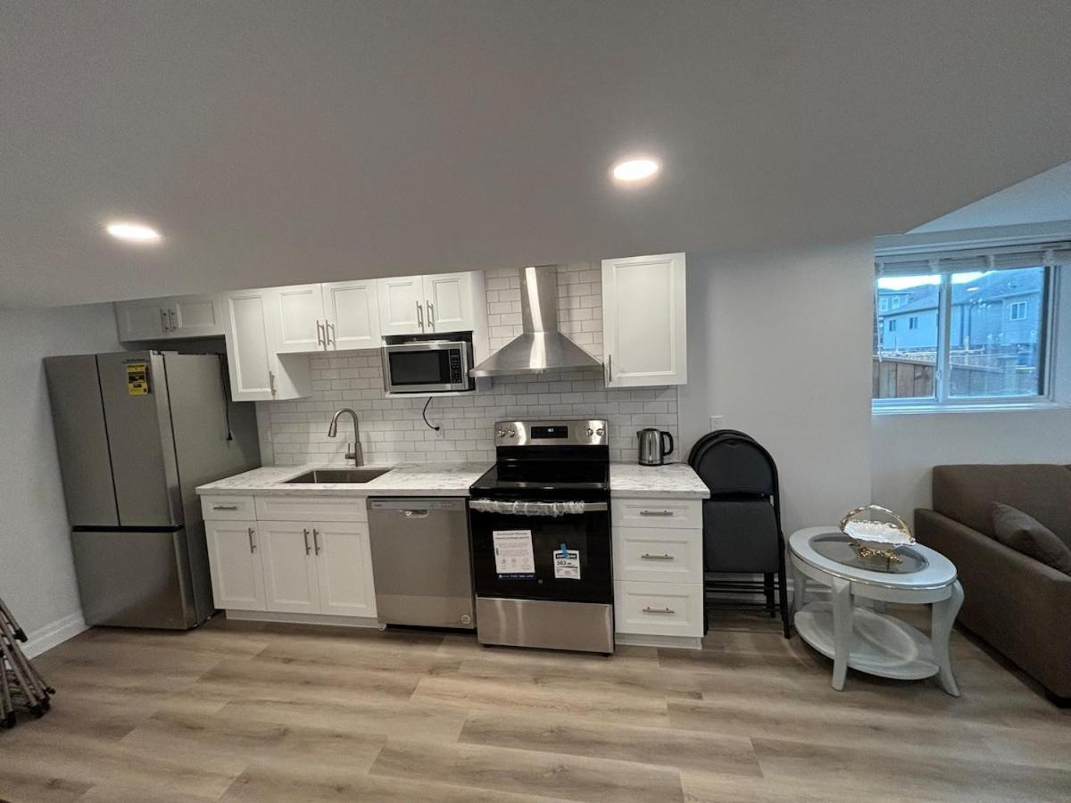 ווטרלו One-Bedroom Unit At Vista Hill מראה חיצוני תמונה